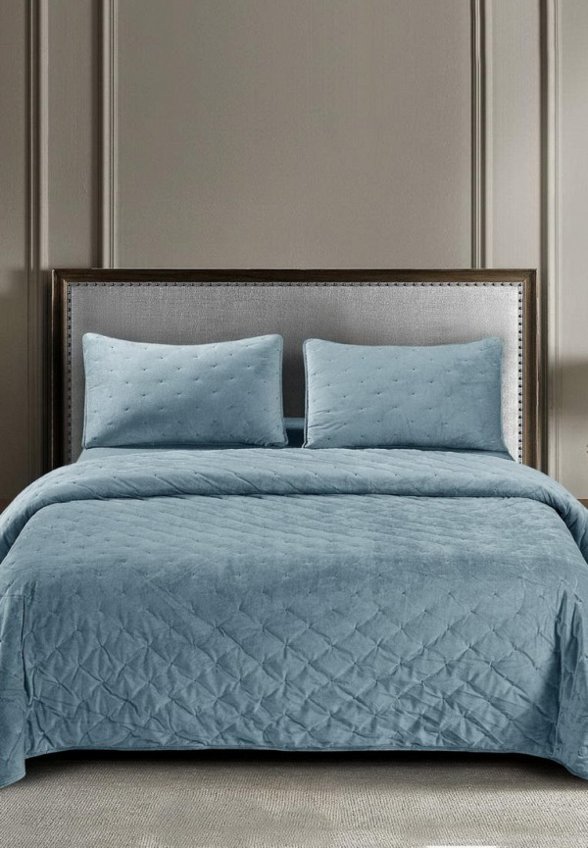 Комплект с покрывалом Sofi De Marko