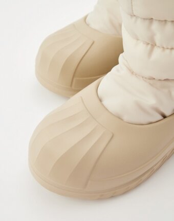 Дутики adidas Originals женщинам
