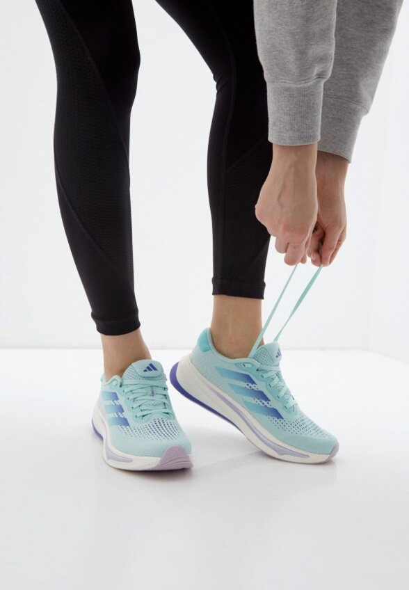 Кроссовки adidas