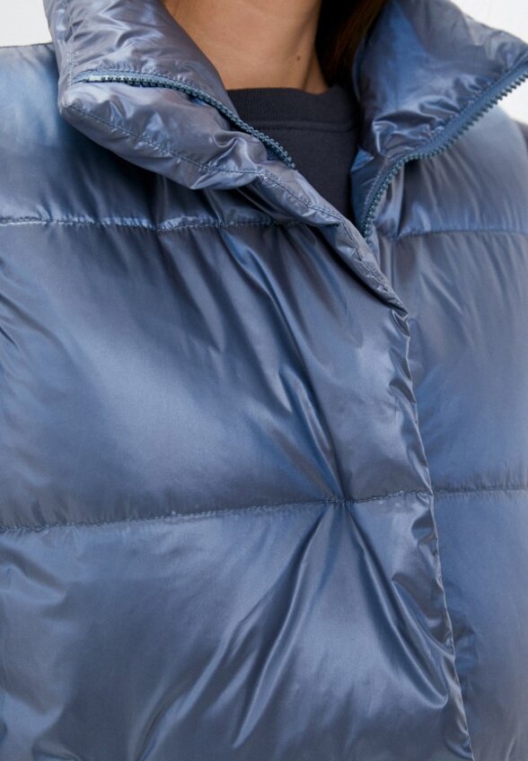 Жилет утепленный To Be Blossom