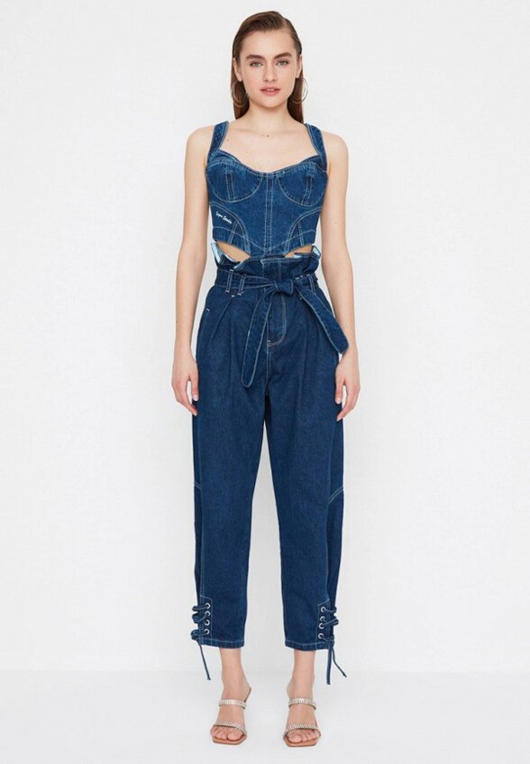 Джинсы Trendyol