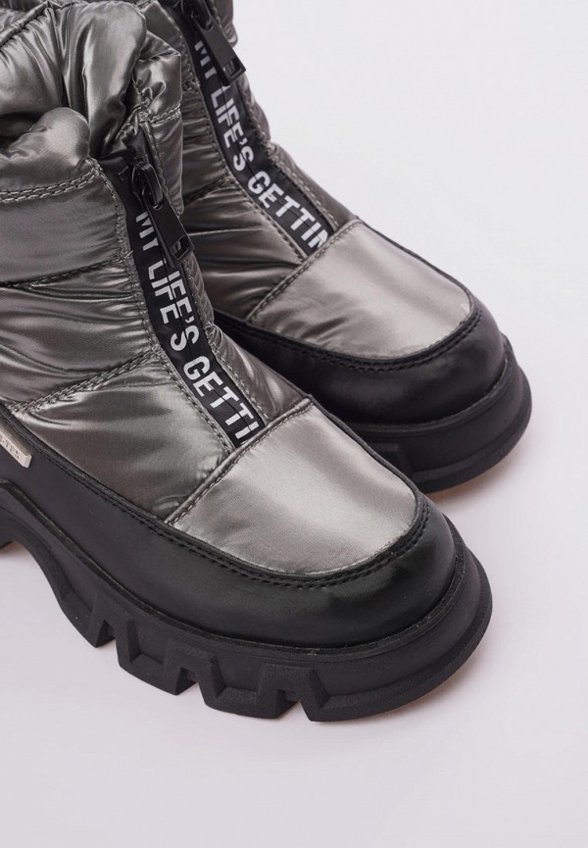 Дутики Tikkago