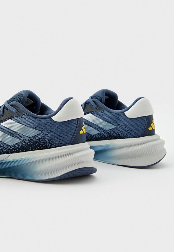 Кроссовки adidas