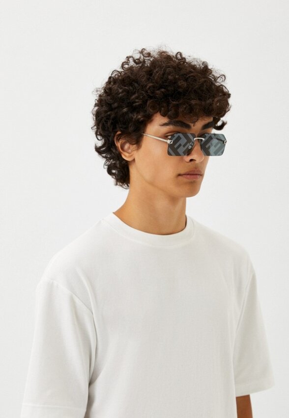 Очки солнцезащитные Fendi