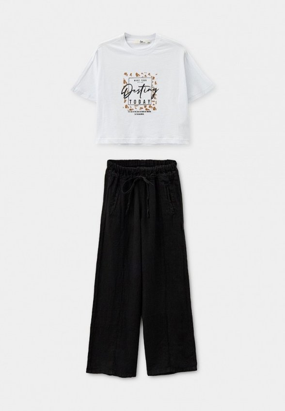 Футболка и брюки Ayugi Jeans