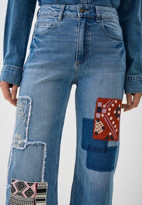 Джинсы Desigual