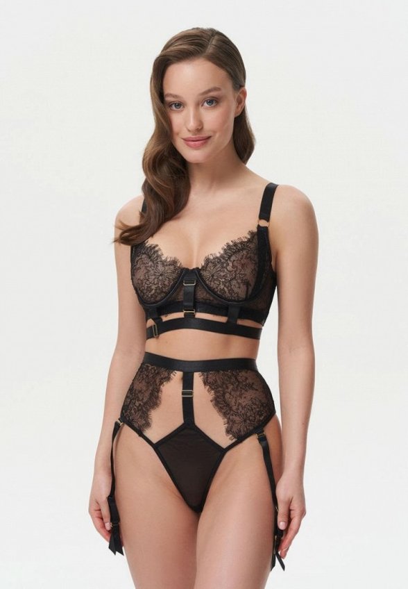 Бюстгальтер и трусы Amazonka Underwear