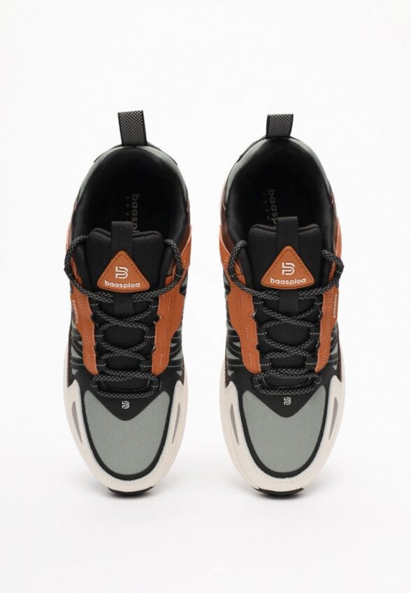 Кроссовки Baasploa