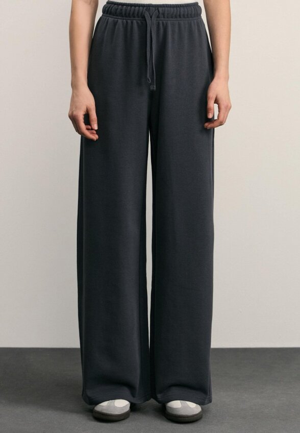 Брюки спортивные Zarina