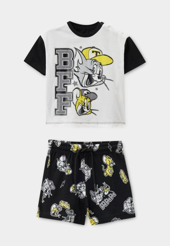 Футболка и шорты PlayToday