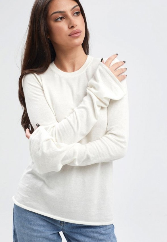 Лонгслив Manera Odevatca