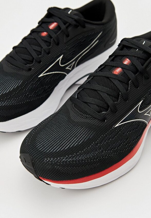 Кроссовки Mizuno