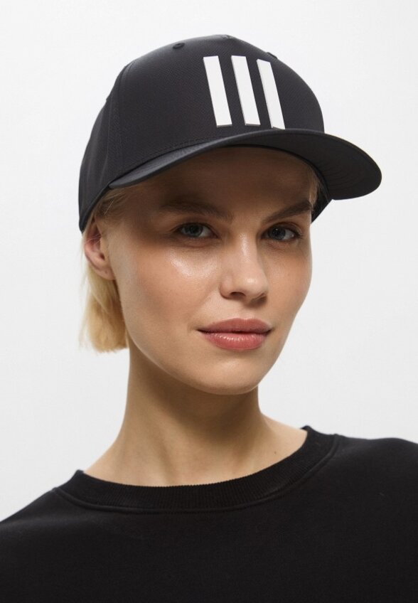 Бейсболка adidas