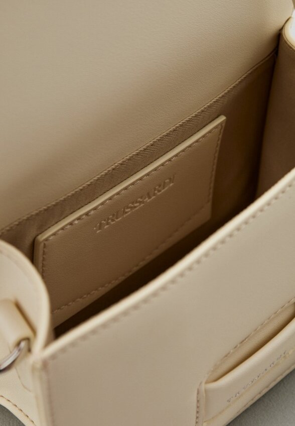 Сумка Trussardi