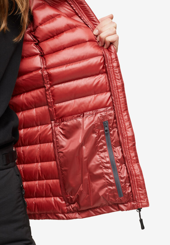 Ультралегкий пуховик женский Bask Chamonix Light V2, Красный