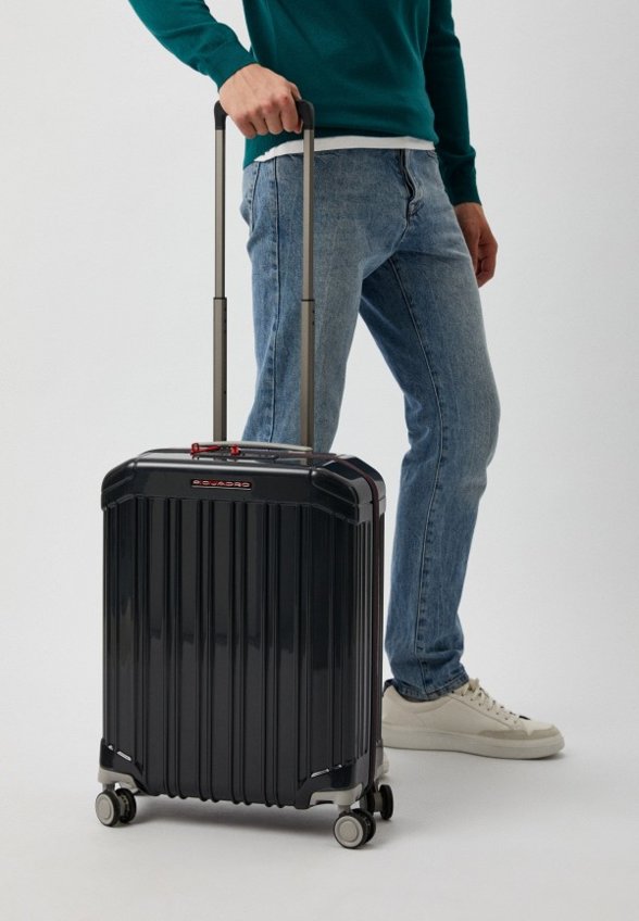 Чемодан Piquadro