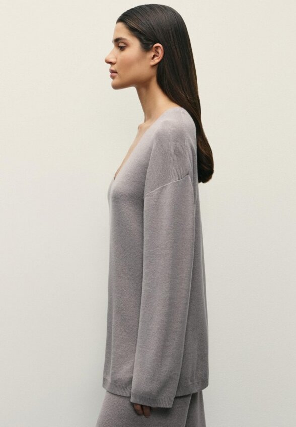 Джемпер Zarina