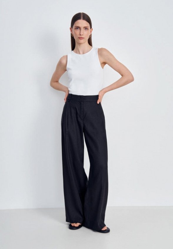 Брюки Finn Flare