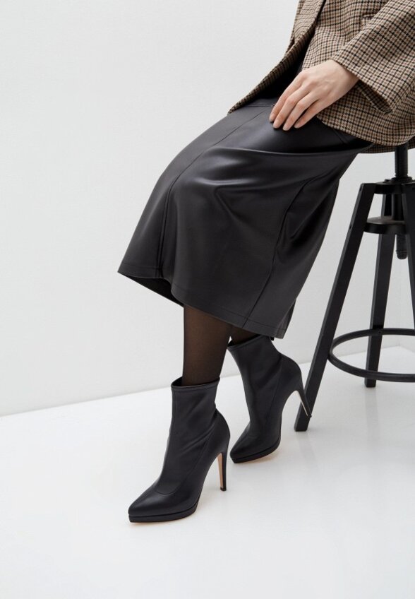 Ботильоны Casadei