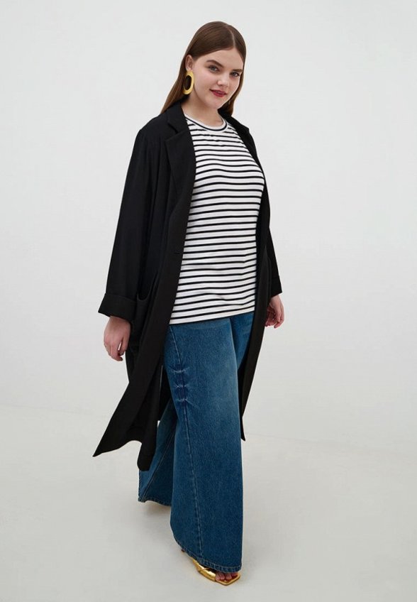 Футболка Lessismore