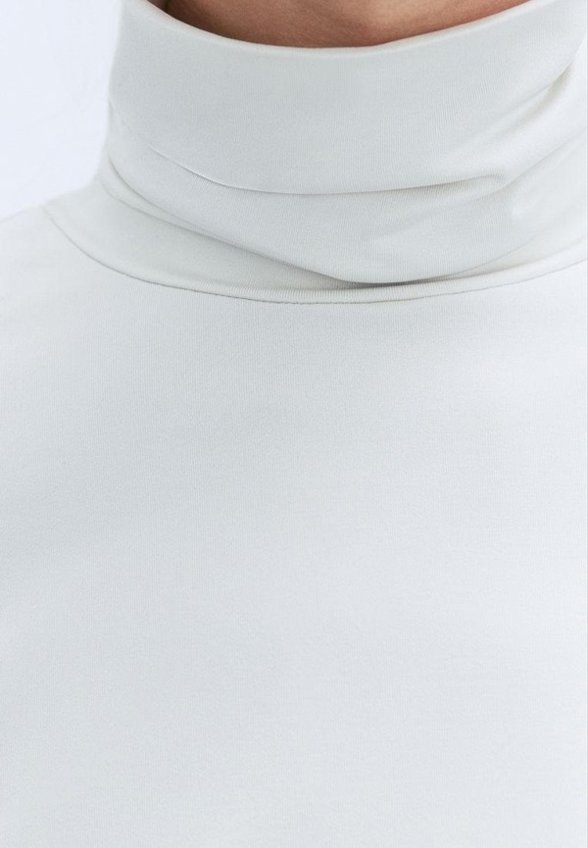 Водолазка Befree