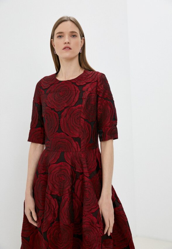 Платье MadaM T