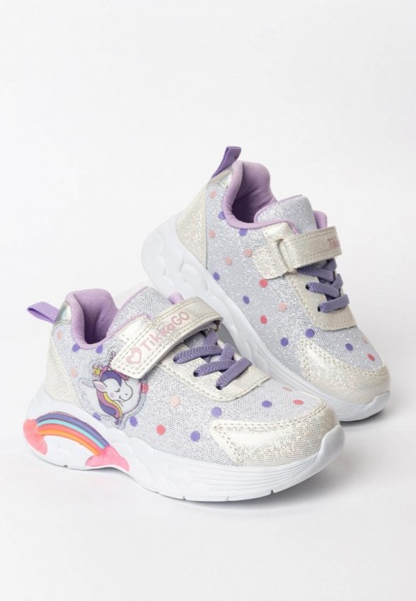 Кроссовки Tikkago