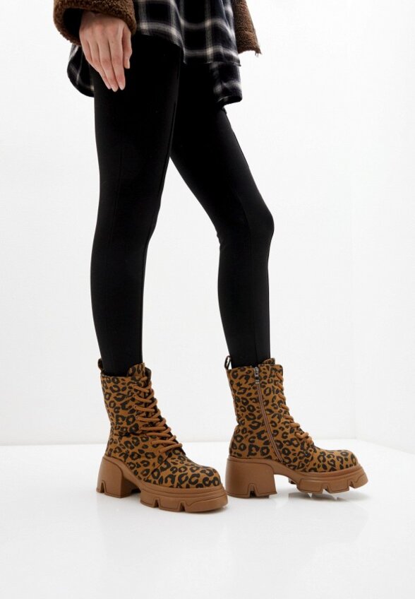 Полусапоги Llevv Group