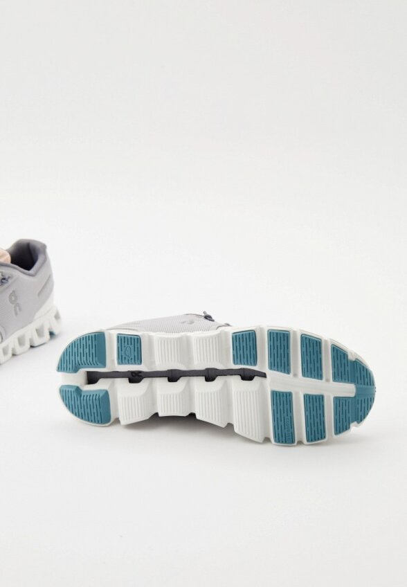 Кроссовки On