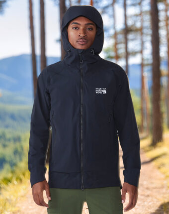 Куртка софтшелл мужская Mountain Hardwear Chockstone Alpine Lt Hooded Jacket, Черный женщинам