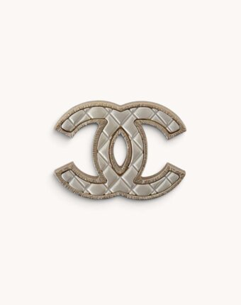 Chanel Brooch женщинам
