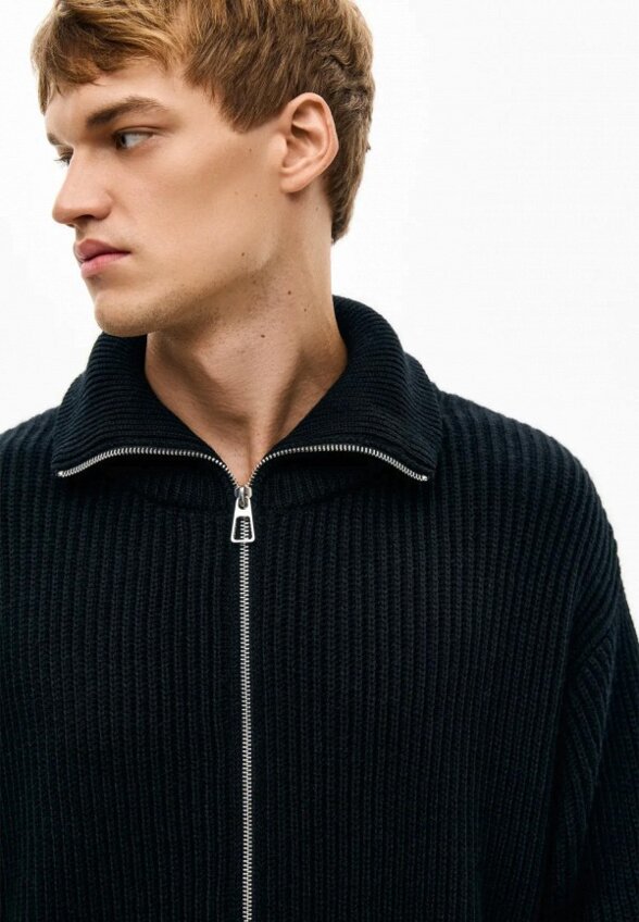 Кардиган Yollo