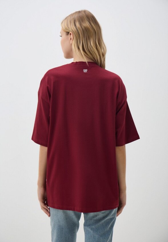 Футболка And Yet.