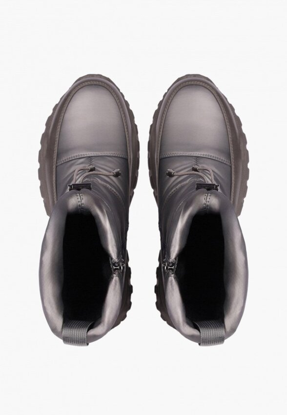 Дутики Instreet