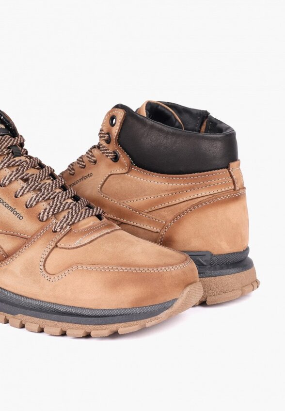 Кроссовки Quattrocomforto