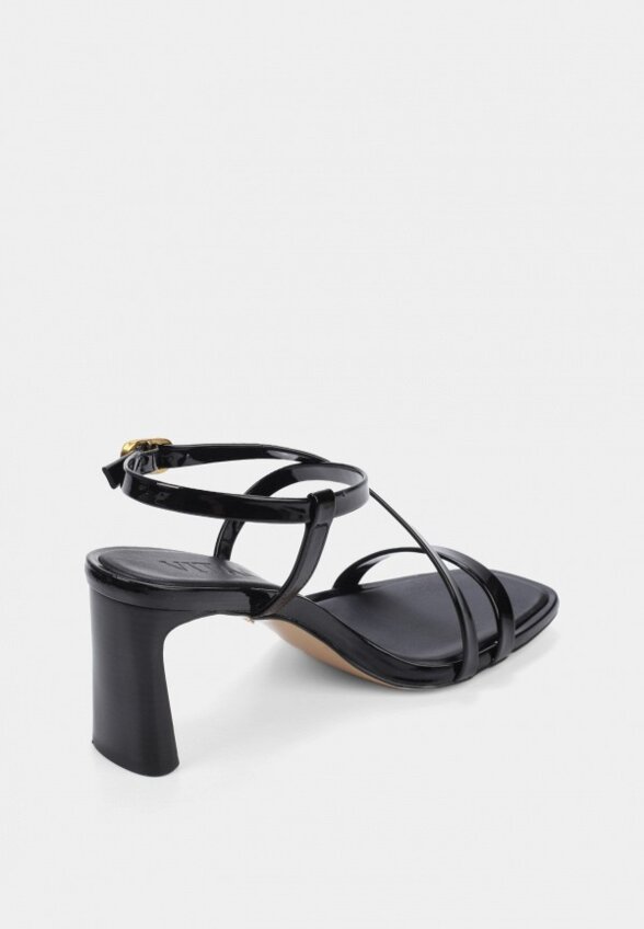 Босоножки Vitacci