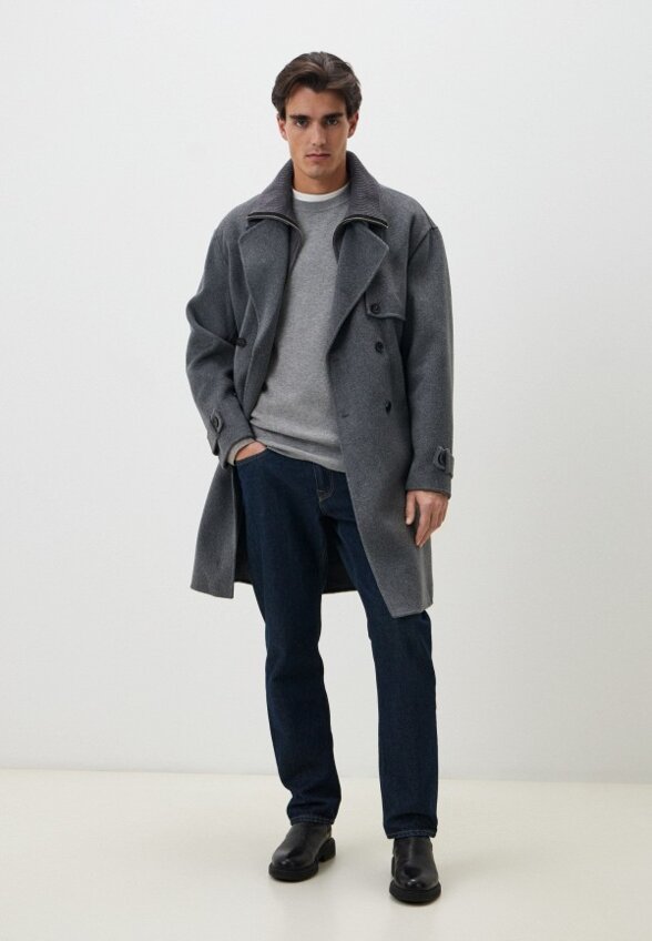 Пальто двубортное Qwentiny