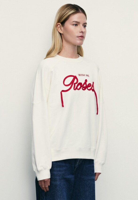 Свитшот Zarina