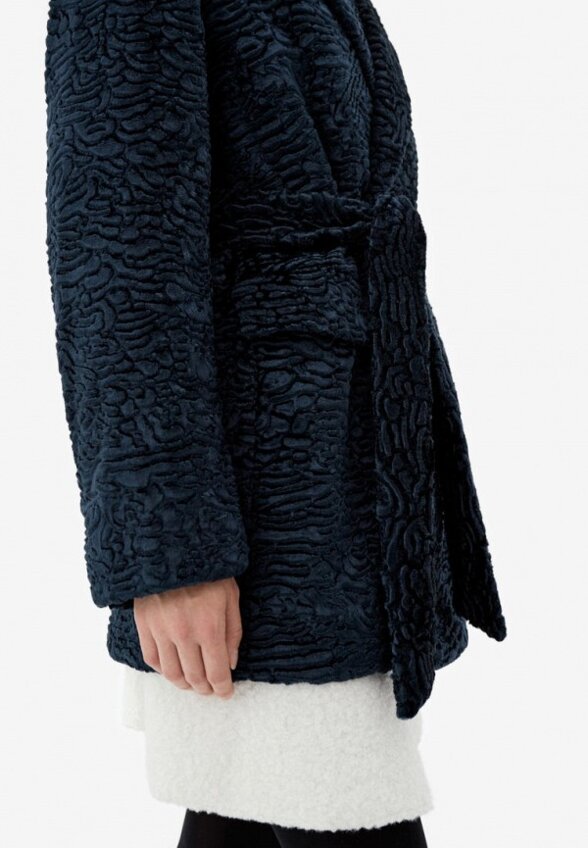 Пальто меховое Only Me