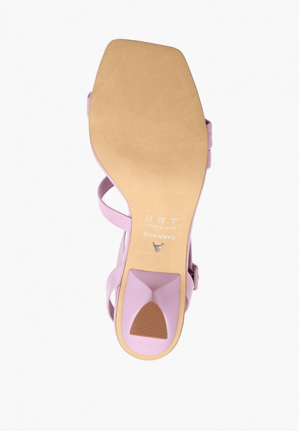Босоножки Carrano