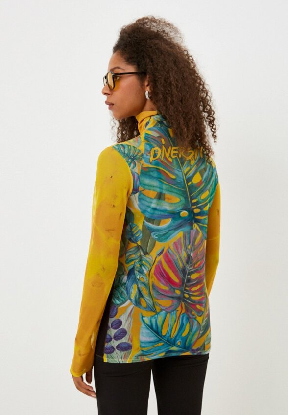 Водолазка Brikoly