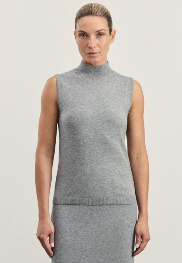 Водолазка Zarina