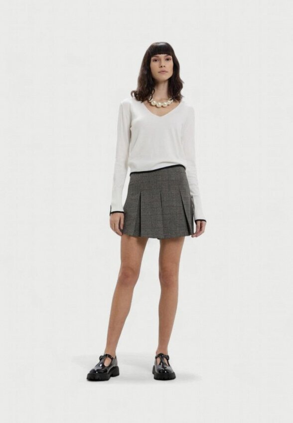 Пуловер Calliope