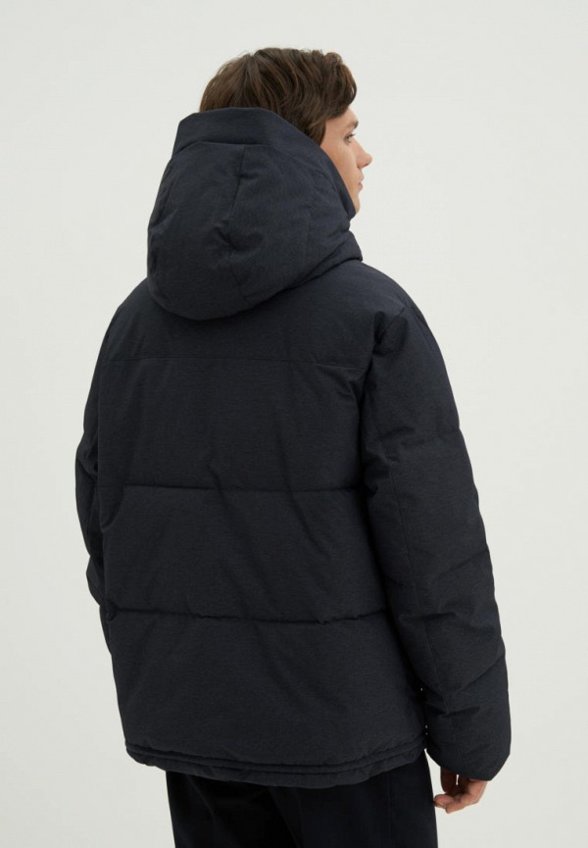 Пуховик Finn Flare