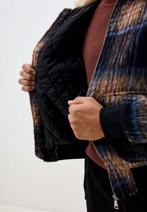 Бомбер меховой Koton