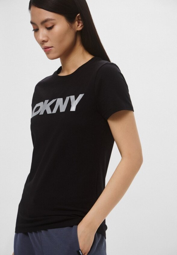 Футболка DKNY