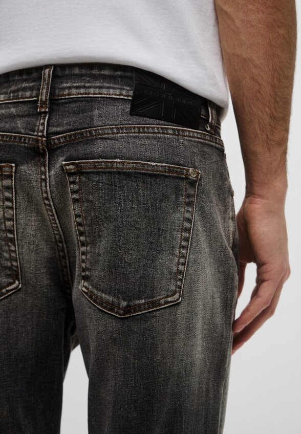 Джинсы John Richmond