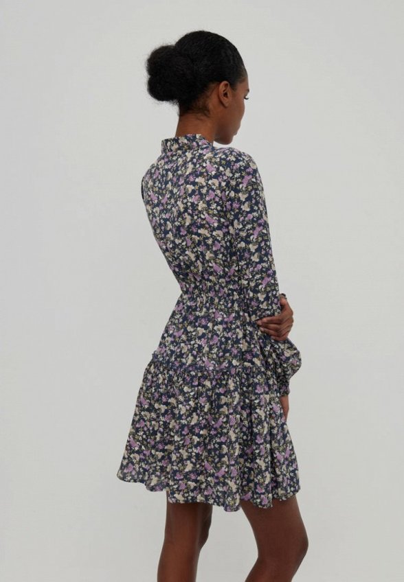 Платье Miederes