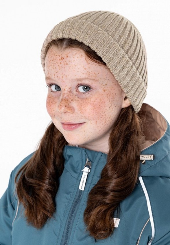 Шапка Nikastyle