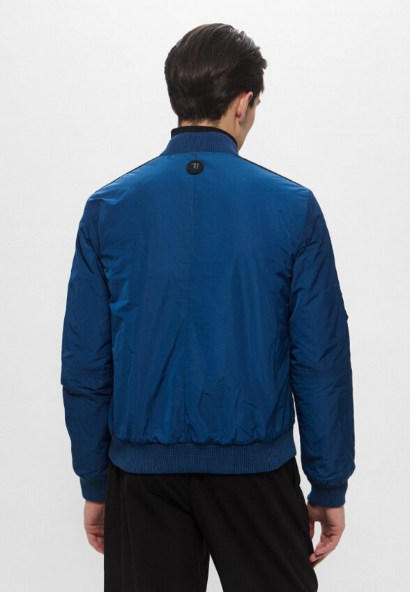 Бомбер Trussardi